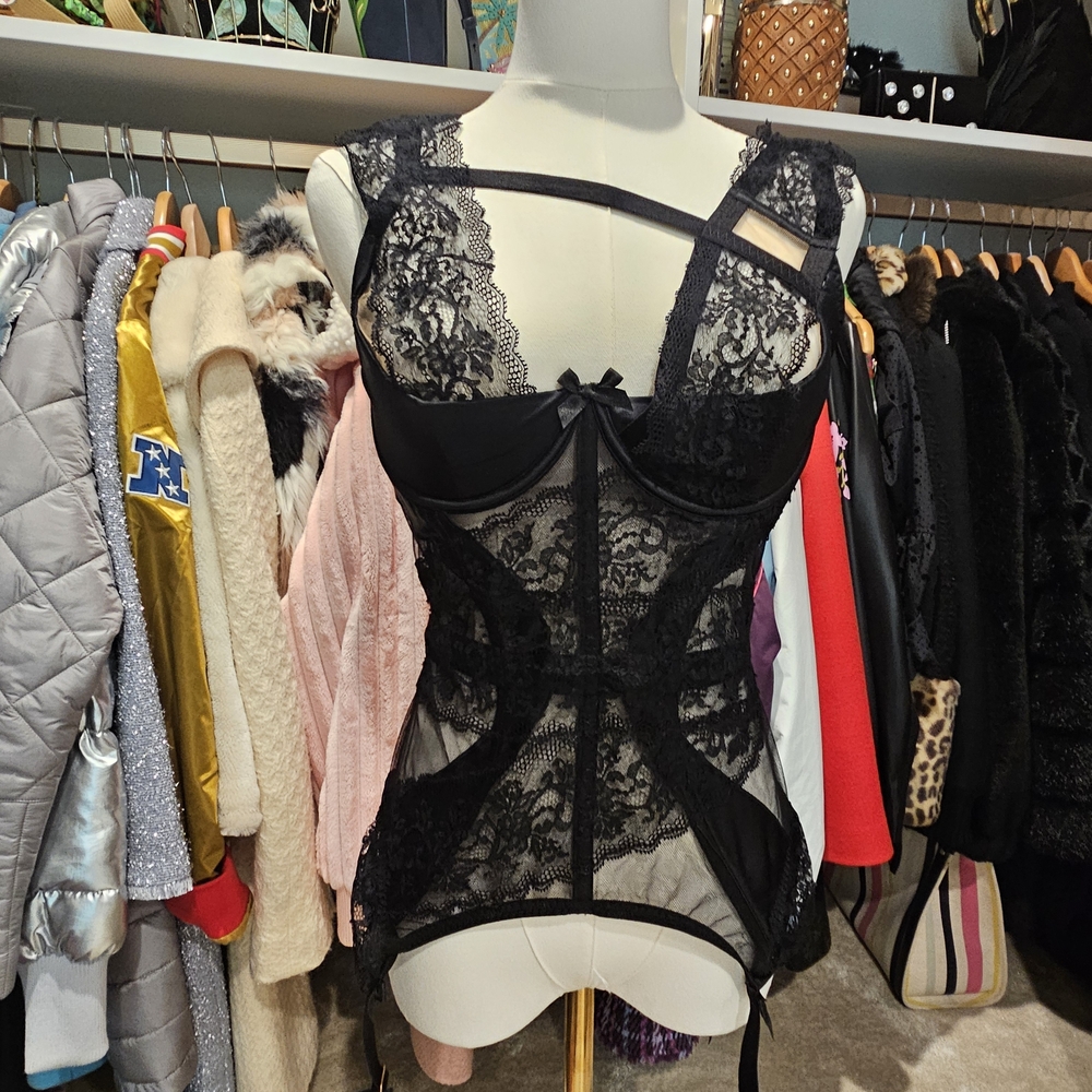 Agent Provocateur Foxi Corset Basque Garter Playsuit Black Lace - 34D - Picture 2 of 5